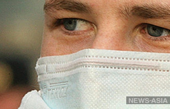 Онищенко советует надевать маски в часы сильного задымления
