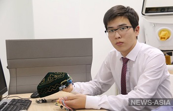 В Казахстане изобрели «умную тюбетейку» для незрячих