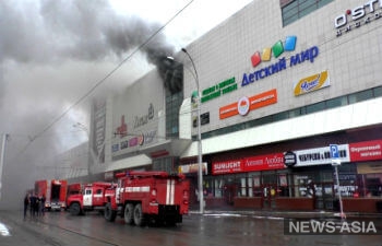 В Кемерово в горящем торговом центре «Зимняя вишня» погибли 53 человека