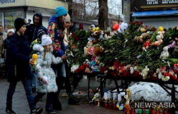 Россия скорбит по погибшим в кемеровском торговом центре, траур - общенациональный