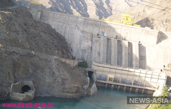 Президент Таджикистана и депутат Европарламента посетили стройплощадку Рогунской ГЭС