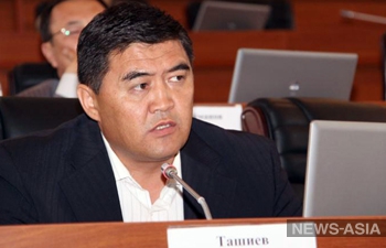 В Киргизии лидера парламентской фракции хотят «посадить»