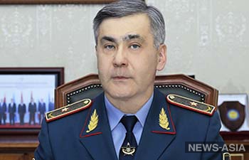 Глава Минобороны Казахстана отделался выговором после взрывов в Арыси