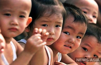 Неизвестный зарезал в китайском детском саду троих детей