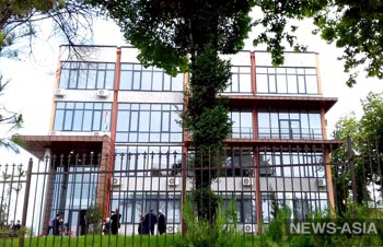 В Таджикистане открыли новое здание для Института астрофизики