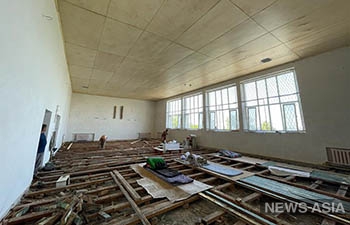 В Бишкеке продолжают ремонт в 32 образовательных учреждениях