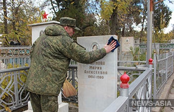 На городском кладбище Душанбе в преддверии 81-ой годовщины Битвы за Москву состоялся субботник