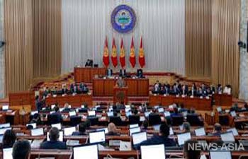 Парламент Кыргызстана принимает закон о «языке титульного народа»