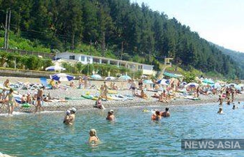 Российских туристов завалило грунтом на пляже в Крыму
