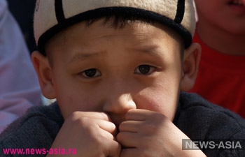 На юге Киргизии многих детей не отпустили в школу
