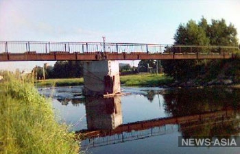 В Западном Казахстане украли... мост через реку Алтаяк