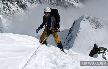 В Киргизии российского туриста накрыла снежная лавина
