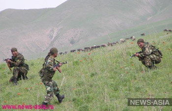 В Таджикистане  военный патруль попал в засаду